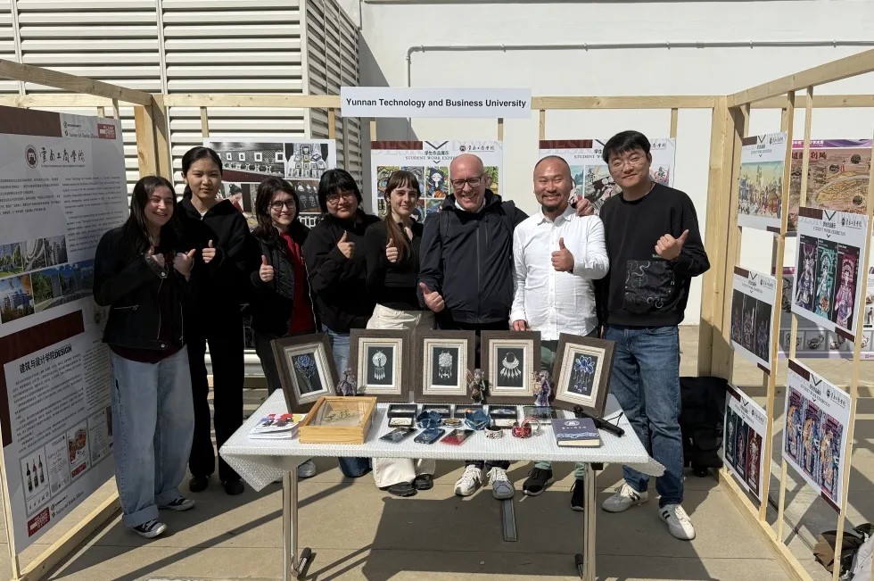 云南工商学院惊艳米兰设计周——用设计感知云南